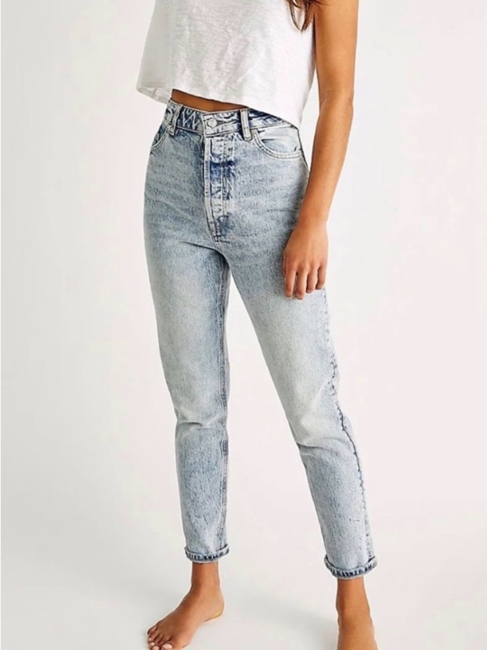 Free People We The Free Zuri High Rise Mom Jeans Acid Wash 28 Straight Leg